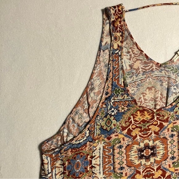 Painted Threads Top - Picture 2 of 10